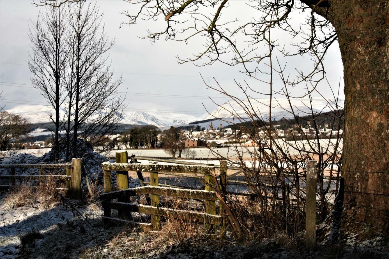 The Highlandman Station Bed and Breakfast Crieff Εξωτερικό φωτογραφία
