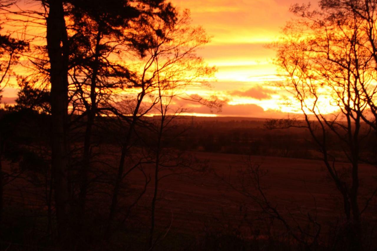 The Highlandman Station Bed and Breakfast Crieff Εξωτερικό φωτογραφία
